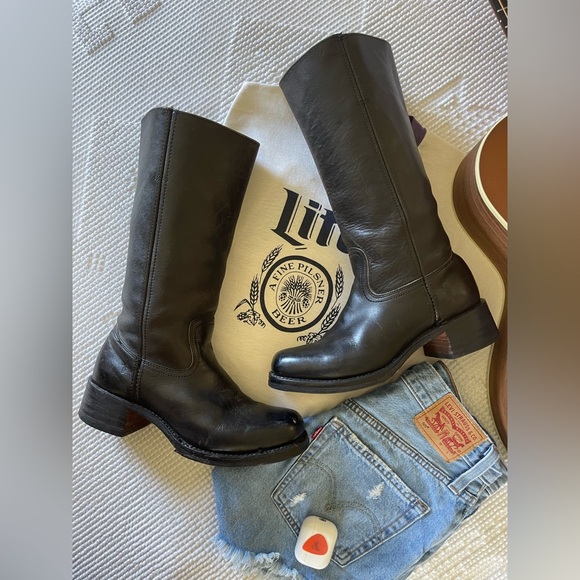 FRYE | Campus Boots 14L - Picture 2 of 8